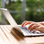 SNSで連投している人と私の違いわかりますか?